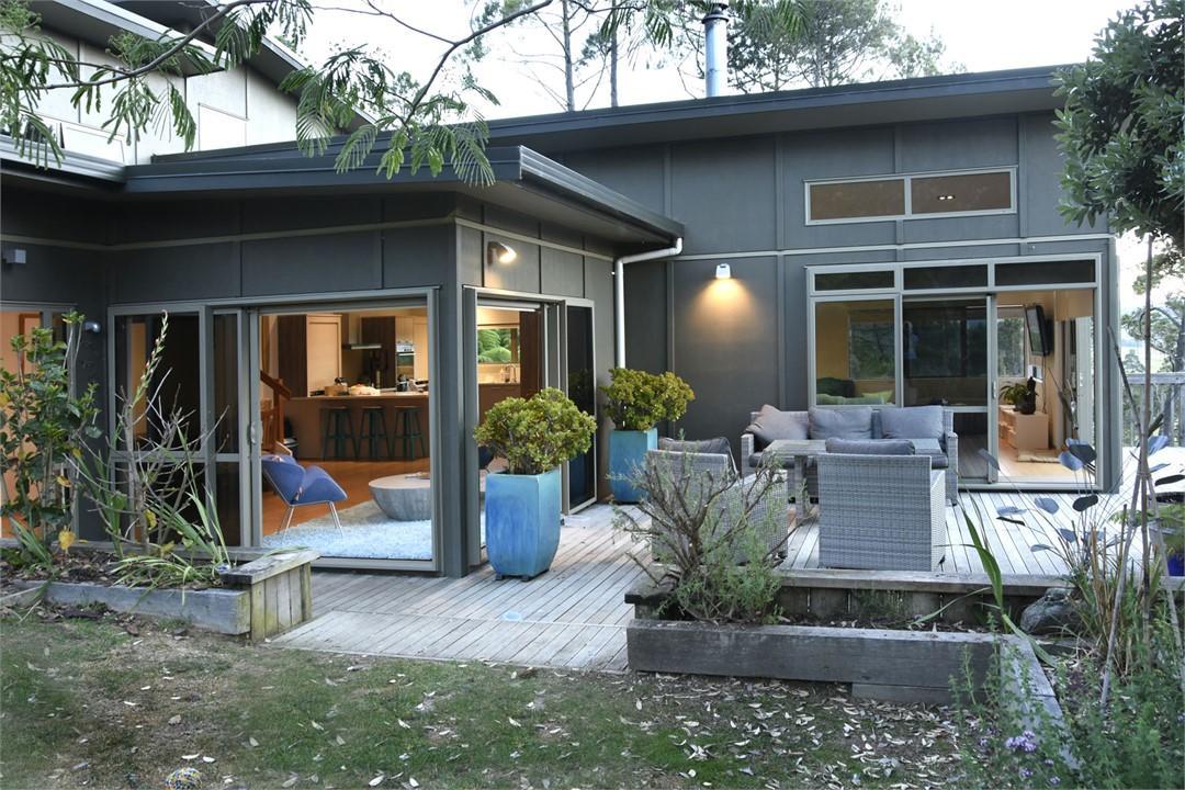Ponga Eco-Lodge Hahei Exterior photo